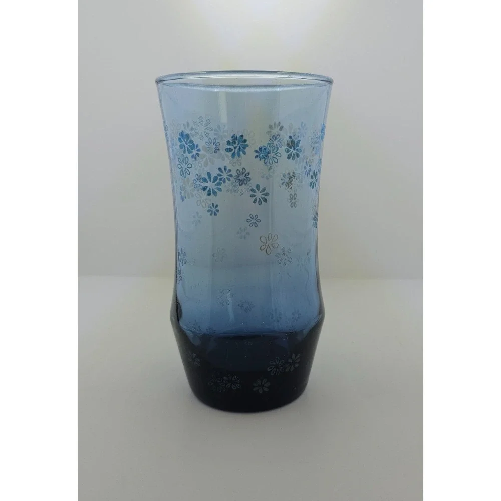 1 Libby Blue White Daisy Strawflower Floral Decorated Blue Glass Tumbler Vintage